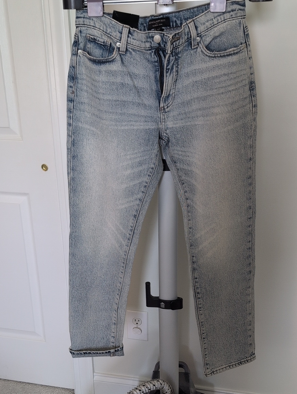 Banana Republic Light Blue Cropped Ankle Jeans